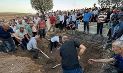 Yangında hayatını kaybeden amca ve yeğen defnedildi