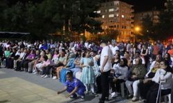 Diyarbakır’da kayyum nöbetinde konser