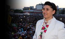 Leyla Zana kimdir, nereli ve kaç yaşında?