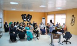 Diyarbakır'da Kürtçe meme kanseri semineri