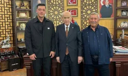 Mesut Özil’den Bahçeli'ye ziyaret