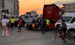 Mardin Nusaybin’de TIR’ın çarptığı kadın feci şekilde can verdi