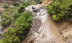 Doğu ve Güneydoğu yağışlara teslim oldu: Tunceli’de heyelan