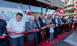 Burger King açılışına katılan AK Partili başkanlar disipline sevk edildi