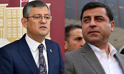 Demirtaş, Özel'i takım elbiseyle karşılayıp çay ve kantinden aldığı bisküvi ile ağırlamış