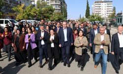 DEM Parti Halfeti’de, kayyumlar protesto edildi