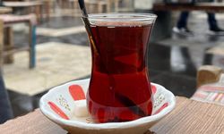 Çay demlerken dikkat: İşin ustaları meğer böyle yapıyormuş