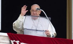 Papa Francis: Büyük bir acıyla Gazze'yi düşünüyorum