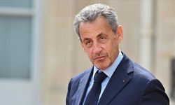 Fransa eski Cumhurbaşkanı Sarkozy'nin yolsuzluk mahkûmiyeti onandı