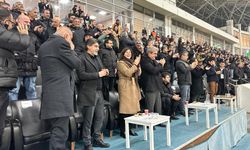 Serra Bucak, Amedspor’u yalnız bırakmadı