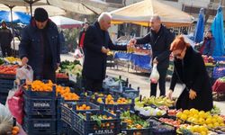 Diyarbakır Valisi ezber bozdu! Eşiyle birlikte pazara indi