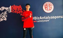 Diyarbakırlı futbolcu Antalyaspor'a transfer oldu