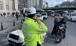 Bakan duyurdu: Trafikte bu hareketleri yapan yandı!