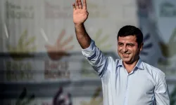 Selahattin Demirtaş yazdı: Erdoğan risk alıyor