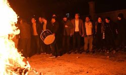 Diyarbakır Bismil’de her gece Newroz coşkusu