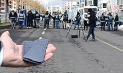 Diyarbakır’daki Newroz’da ilginç yasak: Apoletler söküldü