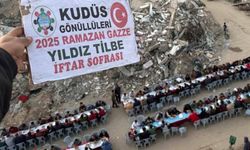 Yıldız Tilbe, Gazze'de 4 bin kişiye iftar yemeği verdi