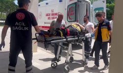 Yolcu otobüsü ile otomobil çarpıştı