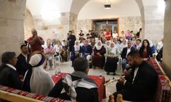 Mardin’de Dengbêj Gecesi’ne yoğun ilgi