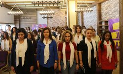 Diyarbakır'da kadınlar beyaz tülbent taktı ve barışı konuştu