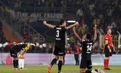 Fenerbahçe, evinde Beşiktaş’a boyun eğdi