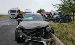 Diyarbakır'da feci kaza, otomobil ile kamyonet çarpıştı: 1 ölü