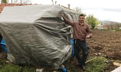 Kütahyalılar deprem korkusu nedeniyle evlerine giremiyor
