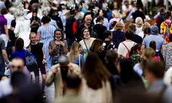 Milyonlar haber bekliyor: Asgari ücrete ara zam gelecek mi?