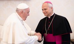 Yeni Papa ABD’li Kardinal Robert Francis Prevost oldu
