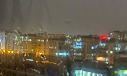 Meteoroloji uyarmıştı, Diyarbakır’da kuvvetli rüzgar ve yağış