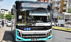 Diyarbakır’da kadınlar toplu ulaşımda direksiyona geçti