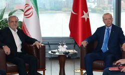 Erdoğan, İran Cumhurbaşkanı Pezeşkiyan ile görüştü