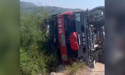 Yangına müdahaleye giden arazöz devrildi: 2 yaralı