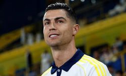 Cristiano Ronaldo kupayı aldı, takımını açıkladı
