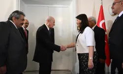 Bahçeli, İmralı Heyeti’ni böyle karşıladı