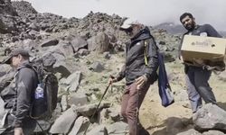 Ağrı Dağı’nı yabancı turistler temizledi