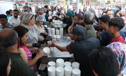 Diyarbakır’da 20 bin kişiye aşure dağıtıldı