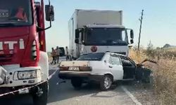 Köy yolunda feci kaza: 1'i ağır, 2 yaralı
