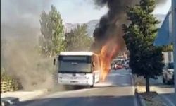 İzmir’de faciadan dönüldü, yolcular canını zor kurtardı