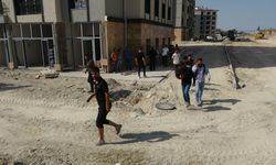 Şantiyede çalışan 50 işçi arasında taşlı ve sopalı kavga: 16 yaralı