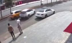 Diyarbakır’da dikkatsiz sürücünün sebep olduğu kaza kamerada