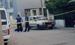 Seyir halindeki araca kurşun yağdırdılar: 1 ağır yaralı