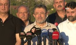 Bakan Yumaklı: 37'si orman 74 yangınla mücadele ediyoruz