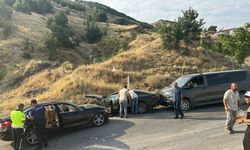 Tunceli’de zincirleme kaza: 5 yaralı