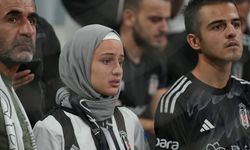Beşiktaş taraftarlarından protesto