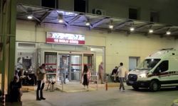 Bir kadın, boşanma aşamasında olduğu erkek tarafından hastanede vuruldu