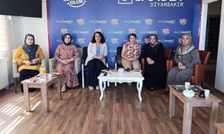 Diyarbakır’da önemli buluşma: DEM ve Saadet Partili kadınlar bir araya geldi