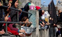 Gazze'de 29'u 5 yaş altında çocuk olmak üzere 99 kişi açlıktan öldü