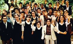 Hababam Sınıfı Güle Güle konusu ne, oyuncuları kimler? Hababam Sınıfı Güle Güle nerede ve ne zaman çekildi?