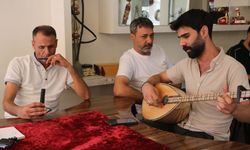 Diyarbakır sıcağına karşı sazlı direniş